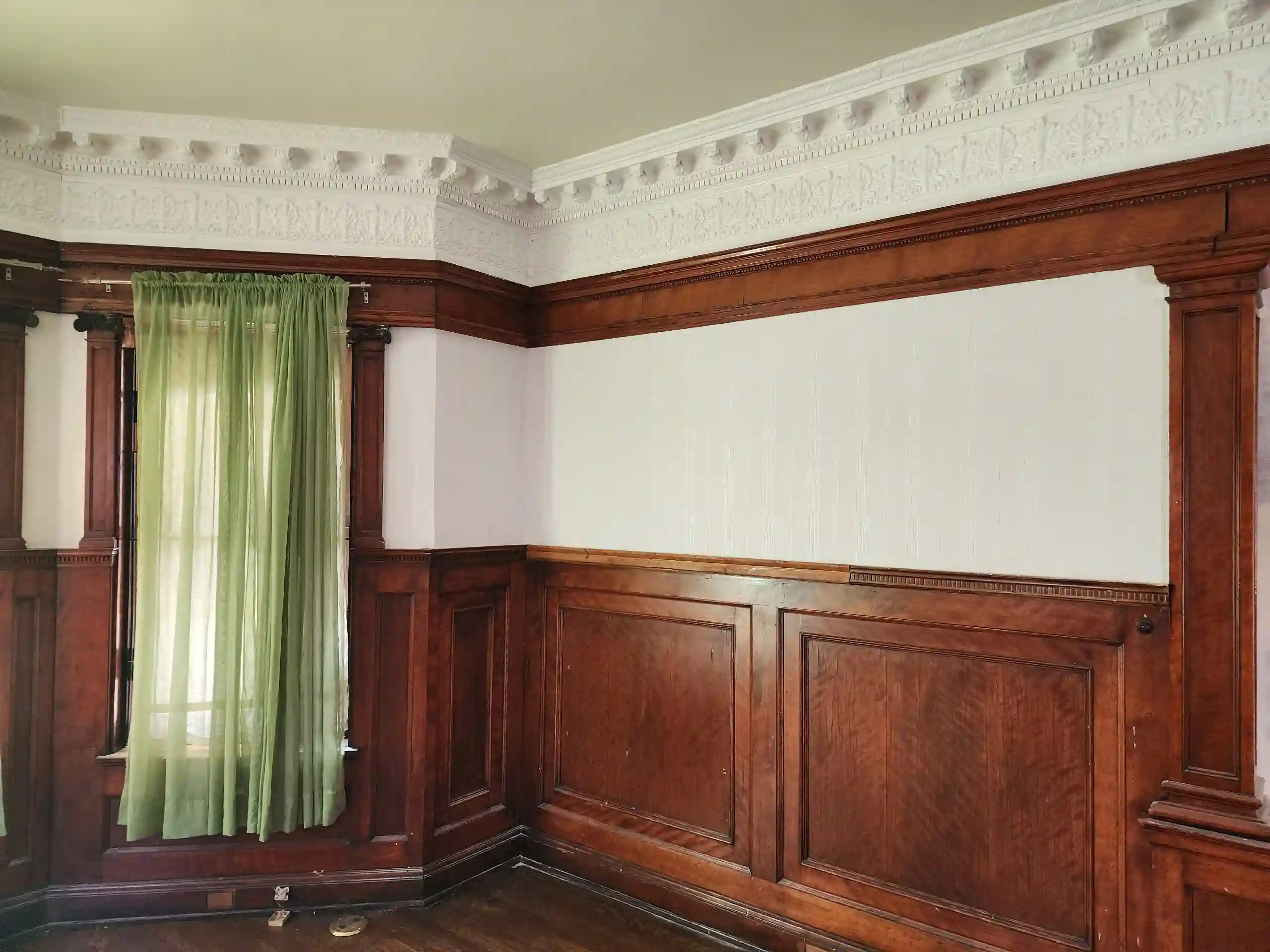 Drywall protection during wallpaper removal
